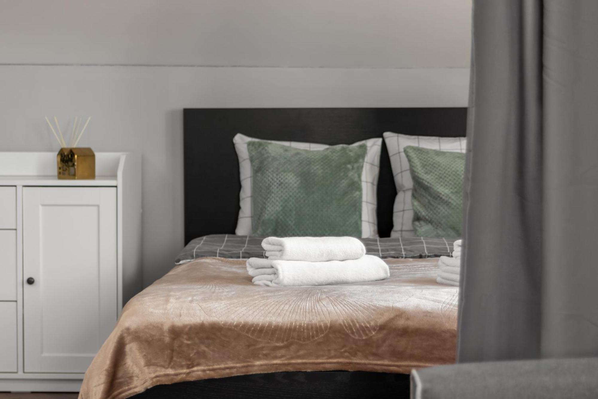 Close-Ga- Cozy Apartments - Marcinkowskiego Warsaw Ngoại thất bức ảnh